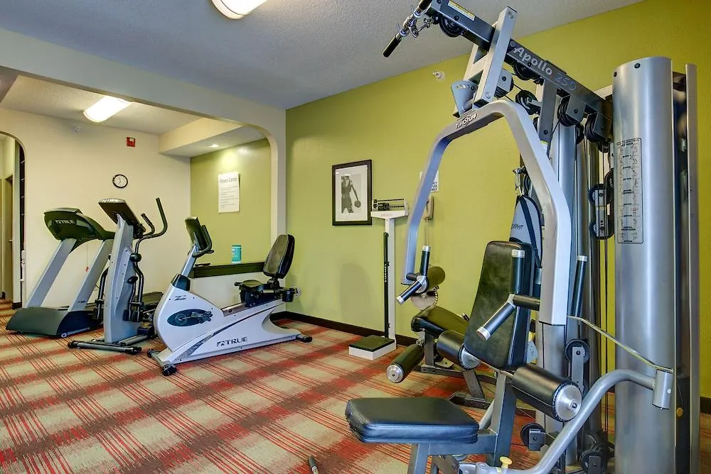 Comfort Inn & Suites Saint Louis
