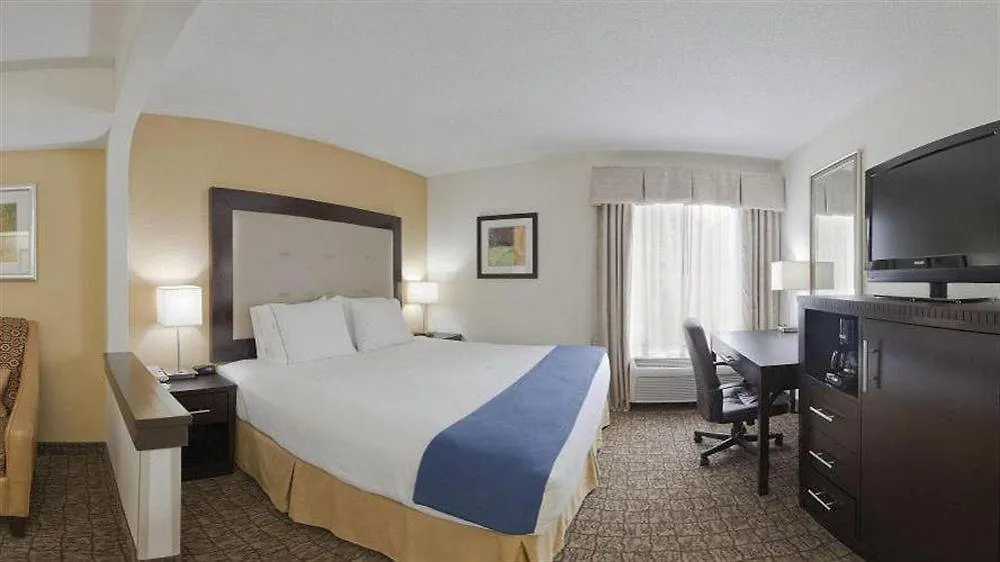 Comfort Inn & Suites Saint Louis